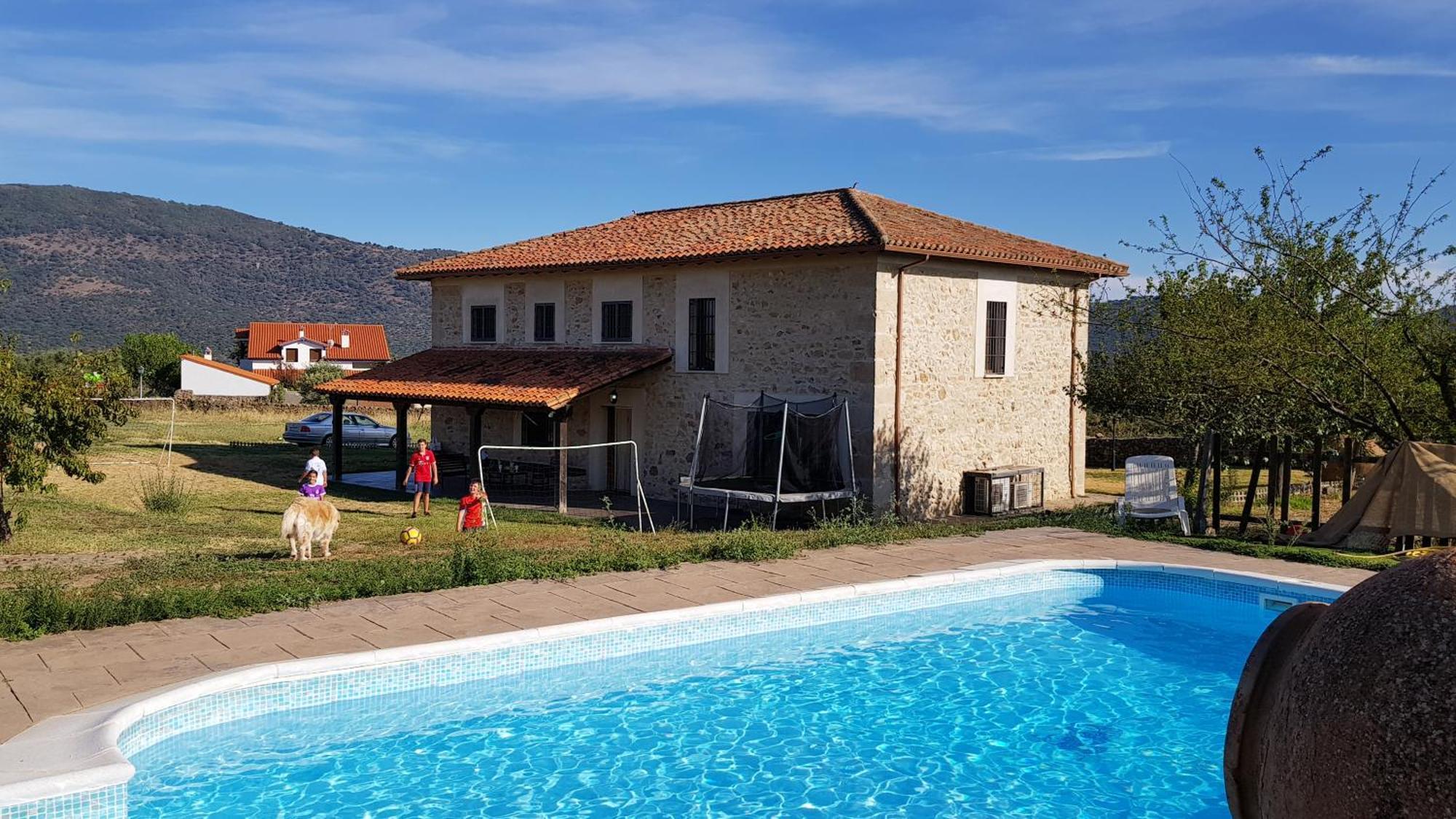Finca La Carb0Nera Oliva de Plasencia Exterior photo